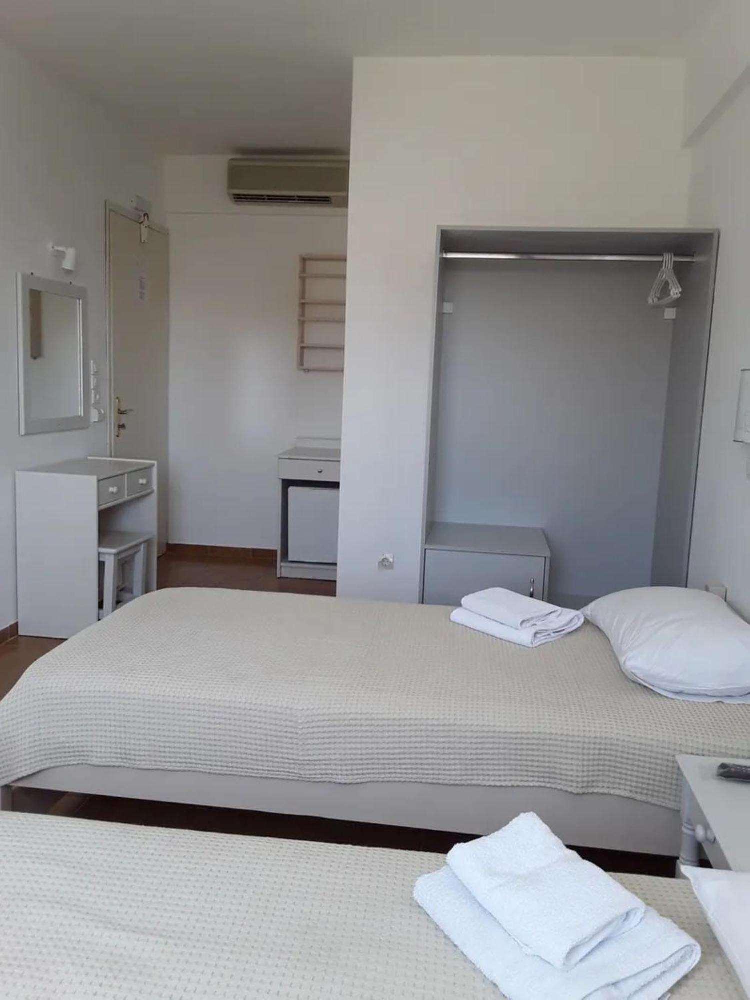 Golden Sun Aparthotel Chora  Exterior foto